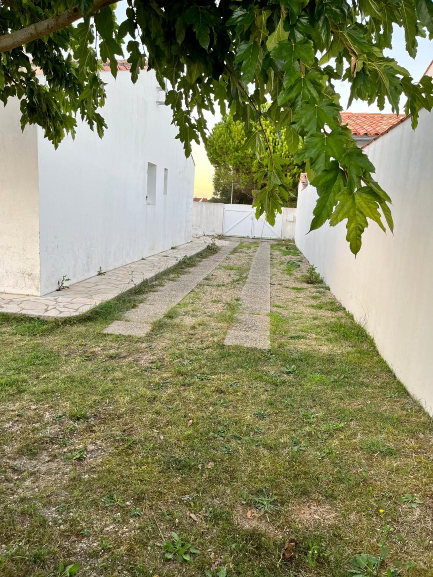 Maison Lumineuse A Ars En Re Ars-en-Re Exterior photo